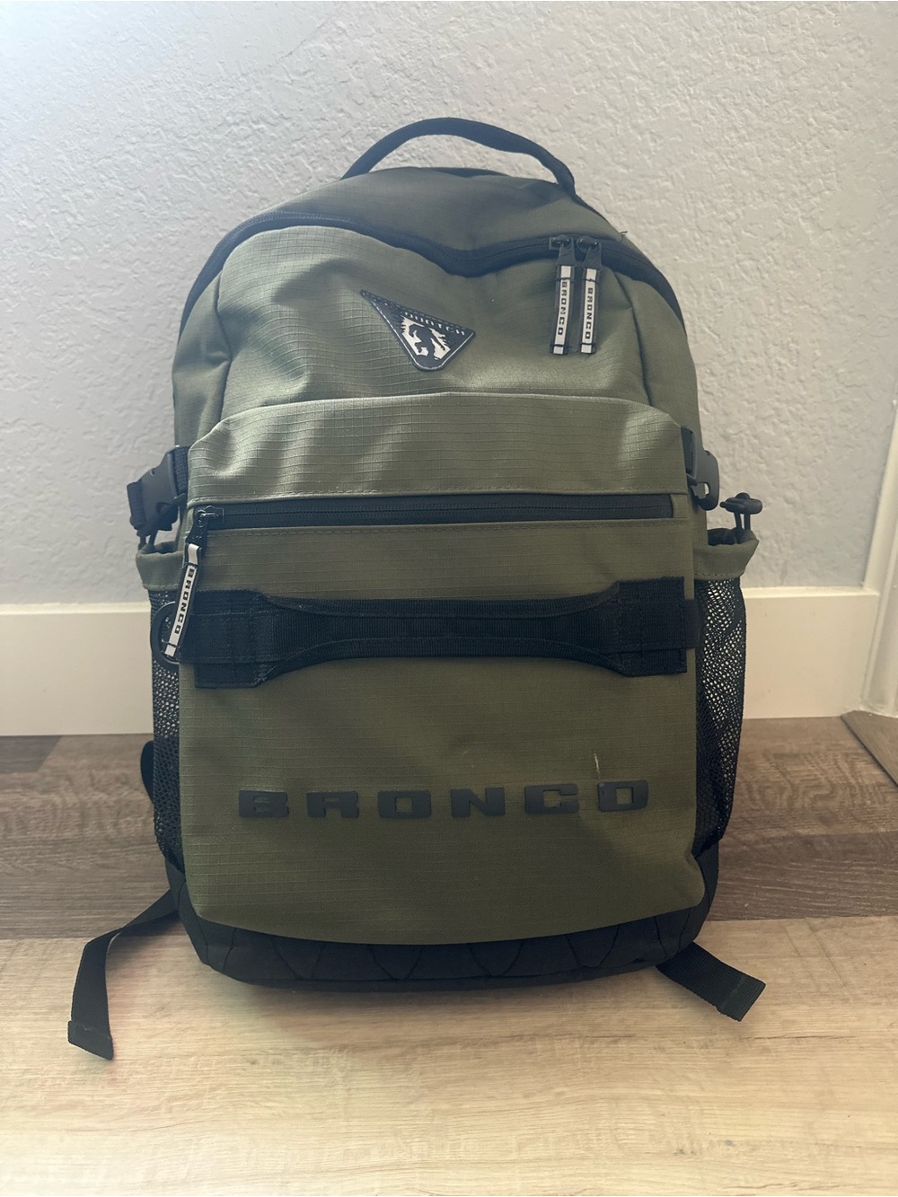 Ford Bronco Ripstop Smart Backpack